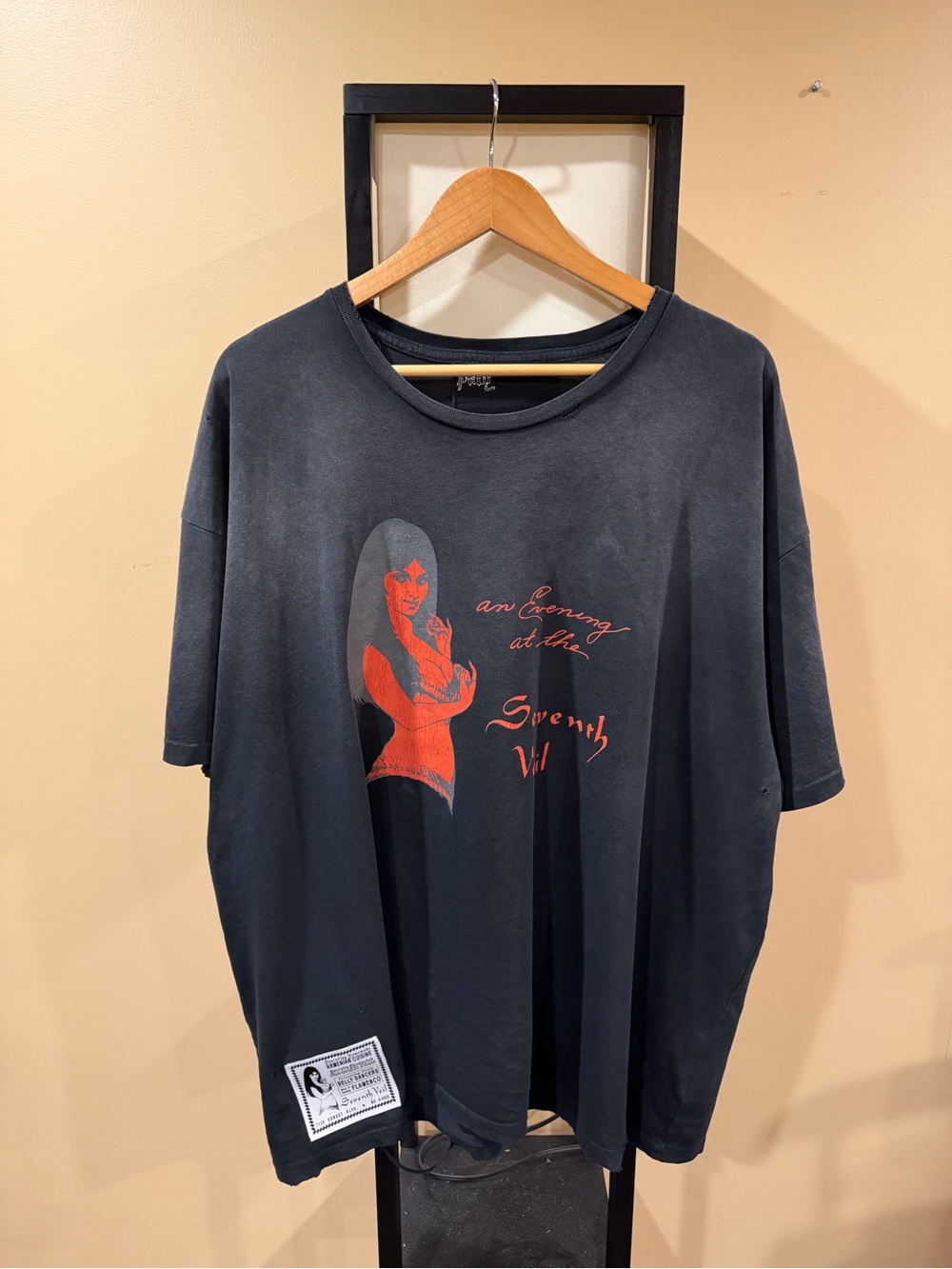 Paly Hollywood Seventh Veil Red Girl Vintage Wash T-Shirt